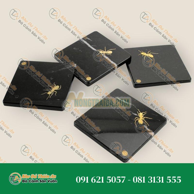 Đế lót ly vuông, khảm đồng kiến vàng marquina đen, ý