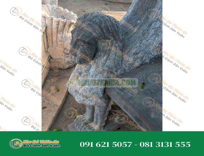 Ghế đá Marble Đen phong cách Tân cổ điển lớn với hình sư tử có cánh