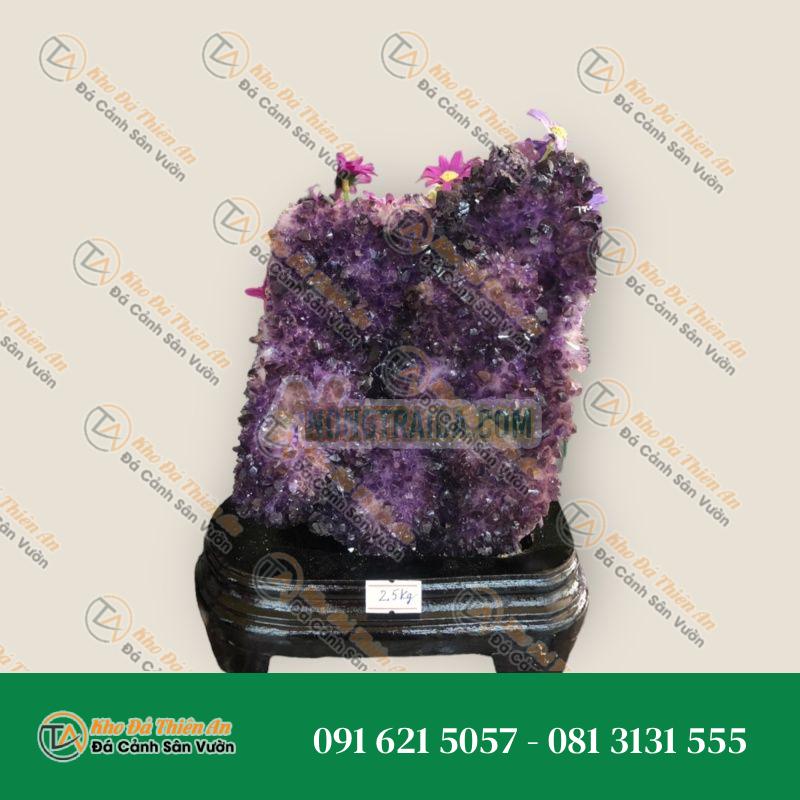 Hang ( Hốc ) phong thủy đá thạch anh tím hút tài lộc – Nặng 2,1 kg