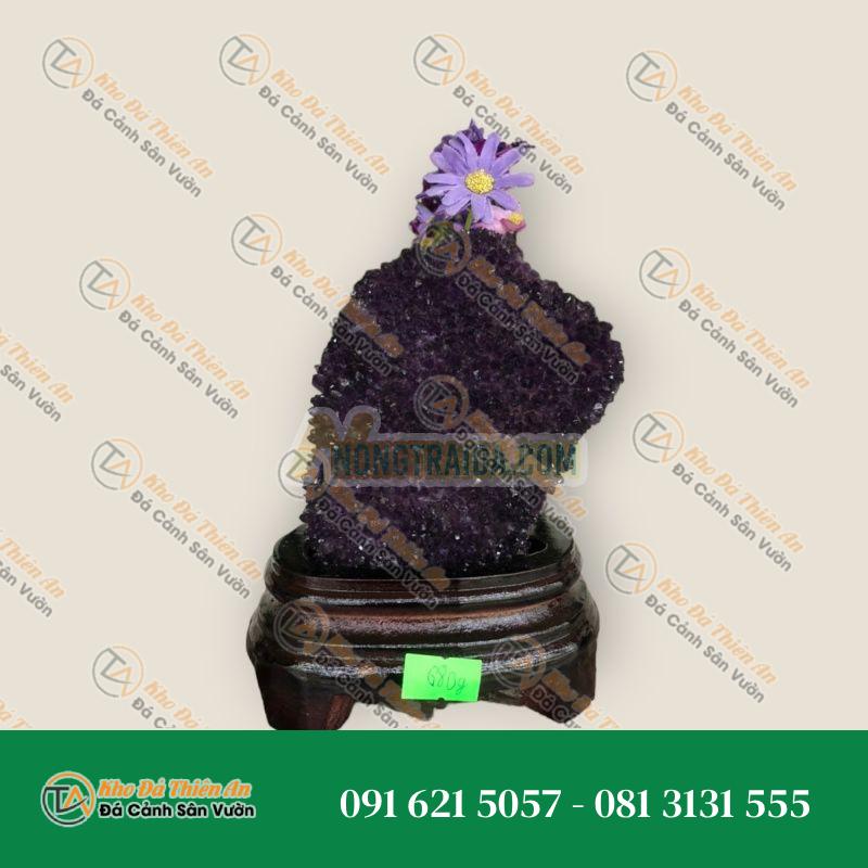 Hang ( Hốc ) phong thủy đá thạch anh tím hút tài lộc – Nặng 710g