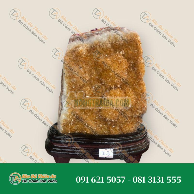 Hang ( Hốc ) phong thủy đá thạch anh vàng hút tài lộc – Nặng 2,3 kg và 2,7 kg