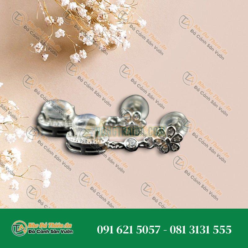 Hoa tai đá mặt trăng 4x6mm bạc 925
