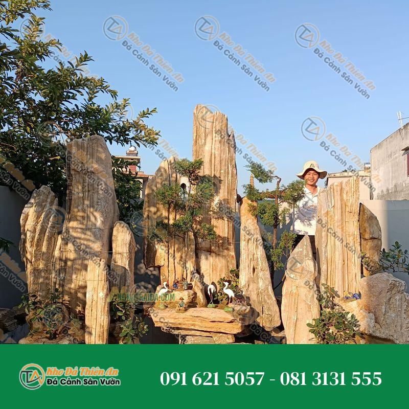 Hòn Non Bộ Đá Cổ Thạch 3 Ngọn Nhà Ở 240cm