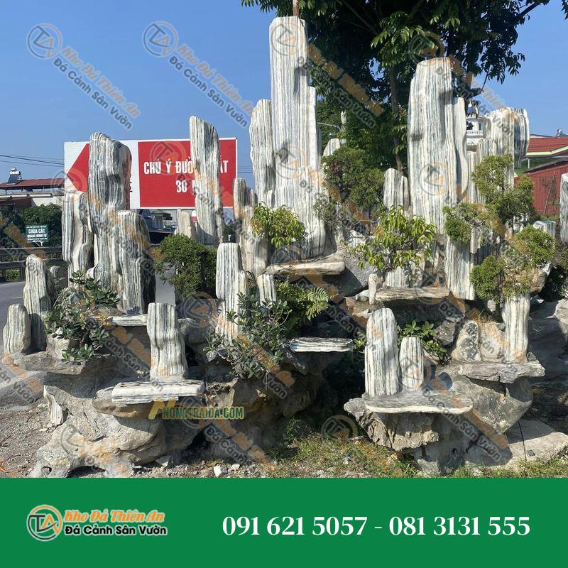 Hòn Non Bộ Đặt Vườn Đá Tuyết Sơn 2.18M