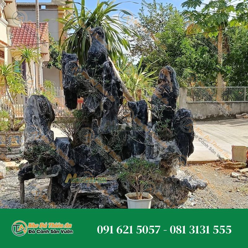 Hòn non bộ đơn giản đá lũa đen 120cm
