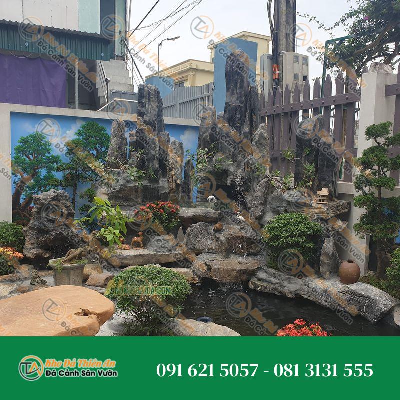 Hòn Non Bộ Hồ Cá Lớn Đá Lũa Đen 2.7X3.1M