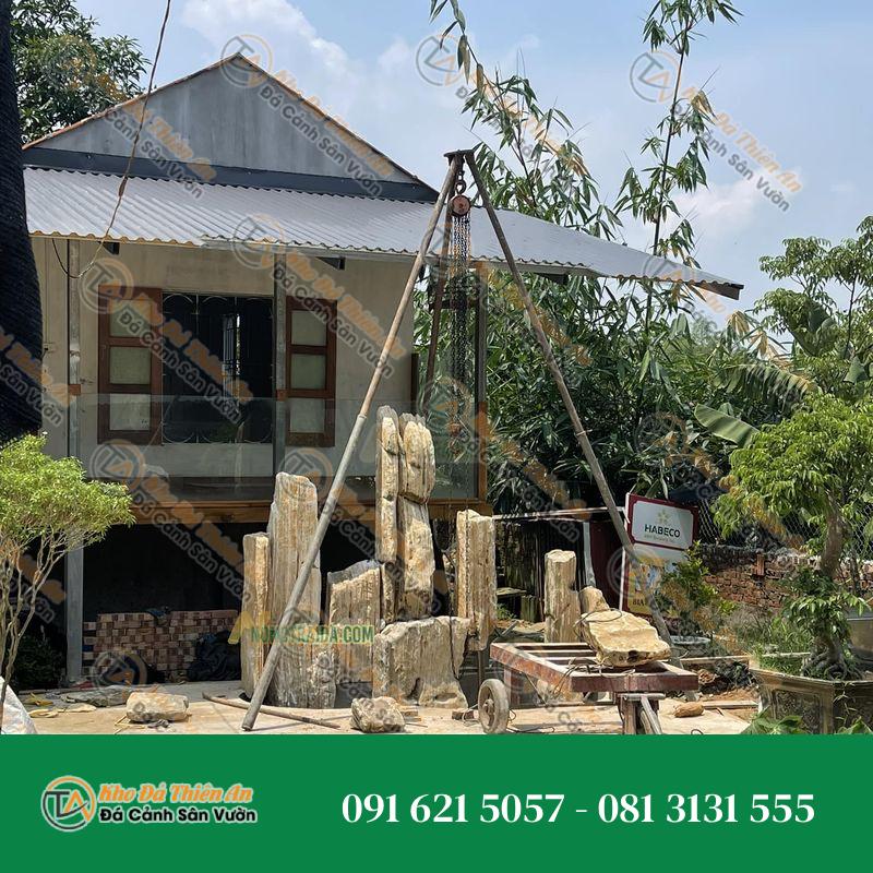 Hòn Non Bộ Lớn Nhiều Ngọn Phong Thuỷ 2.07m