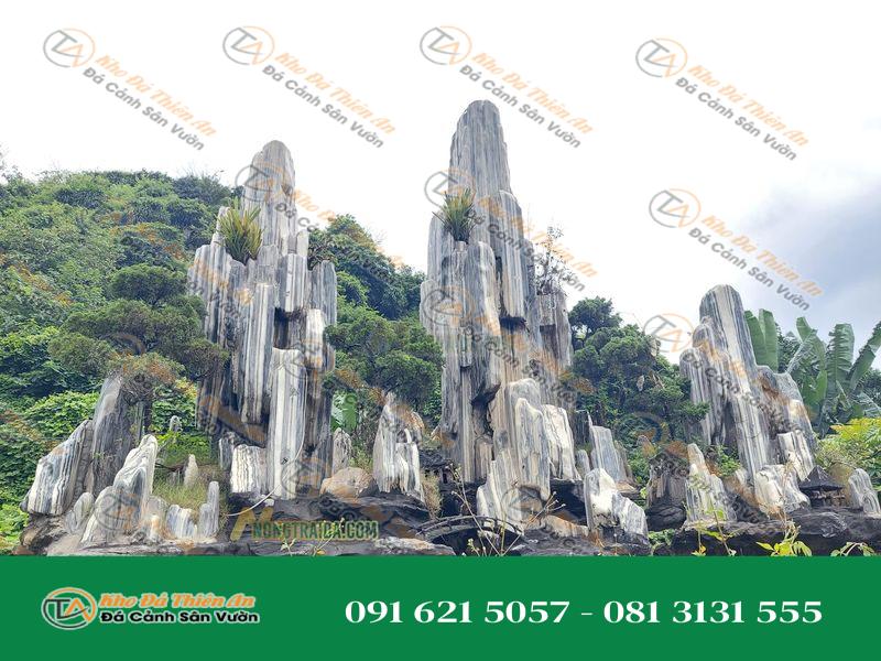 Hòn Non Bộ Phong Thủy 3 Ngọn Đá Tuyết Sơn 1.52m