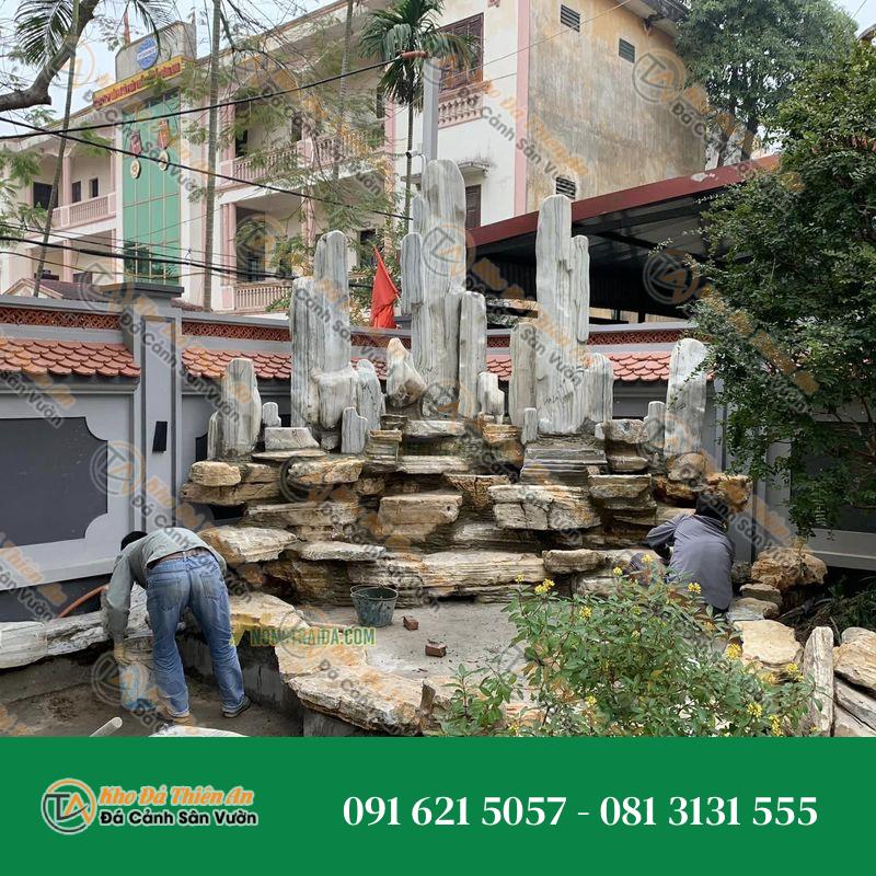 Hòn Non Bộ Phong Thủy 3 Núi Đá Tuyết Sơn 1.9m