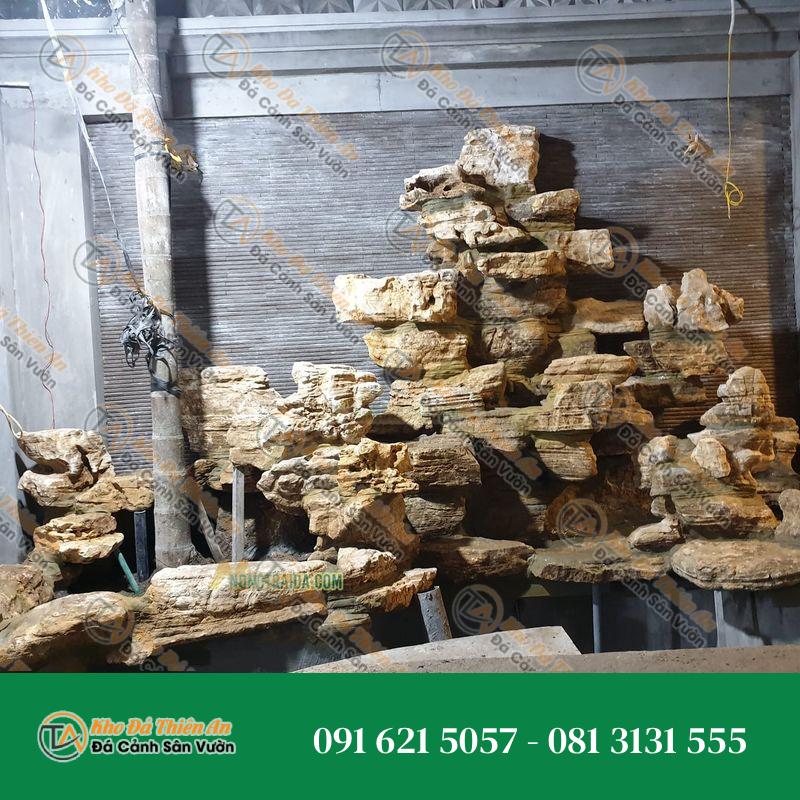 Hòn Non Bộ Phong Thủy Đá Cổ Thạch Xếp Lớp Hồ Cá 14 M3