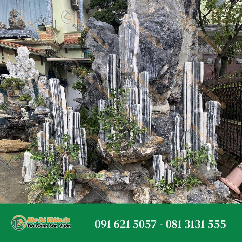 Hòn Non Bộ Phong Thuỷ Đá Tuyết Sơn 3.04M