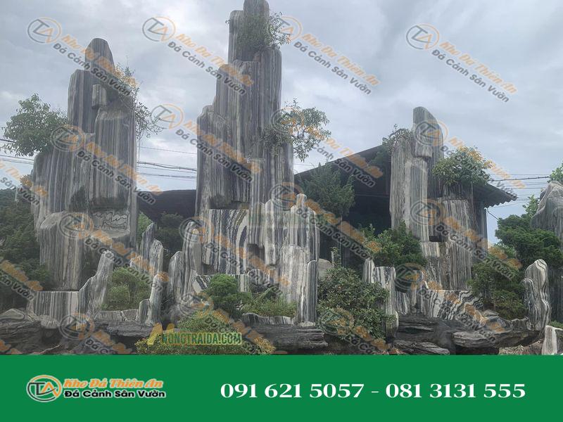 Hòn Non Bộ Phong Thủy Tam Sơn Đá Tuyết Sơn 1.66m