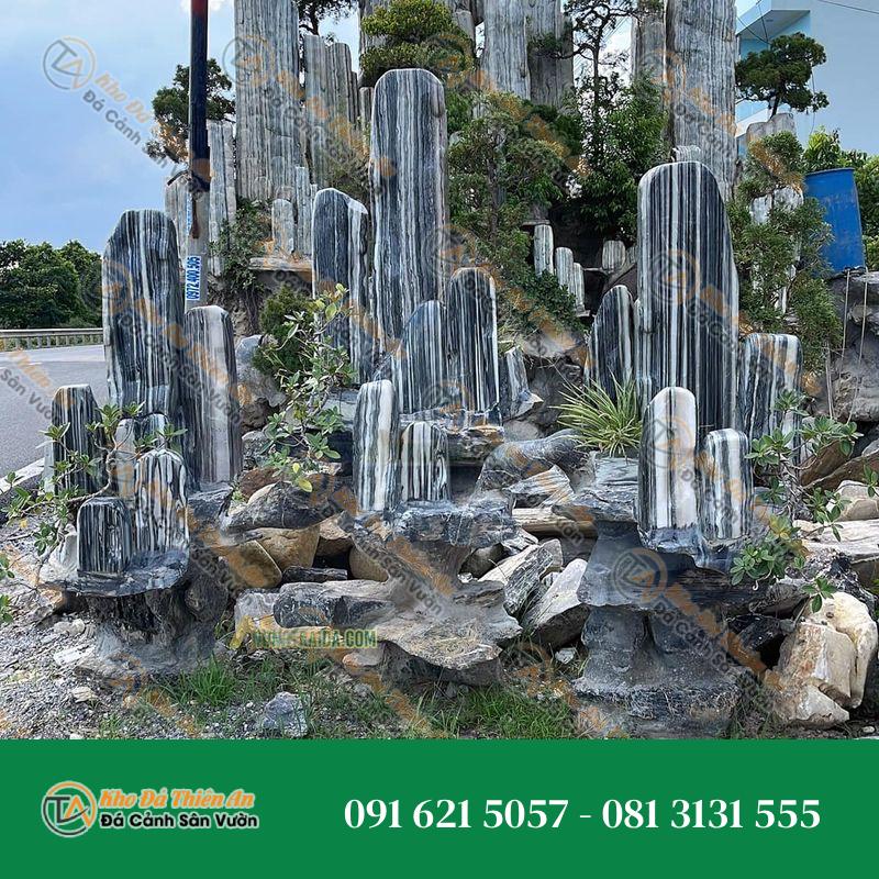 Hòn Non Bộ Sân Nhà Đá Tuyết Sơn 2.91M