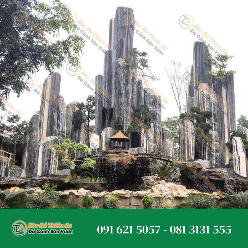 Hòn Non Bộ Sân Vườn 3 Ngọn Đá Tuyết Sơn 1.59m