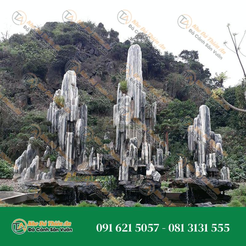 Hòn Non Bộ Sân Vườn 3 Ngọn Đá Tuyết Sơn 1.89m