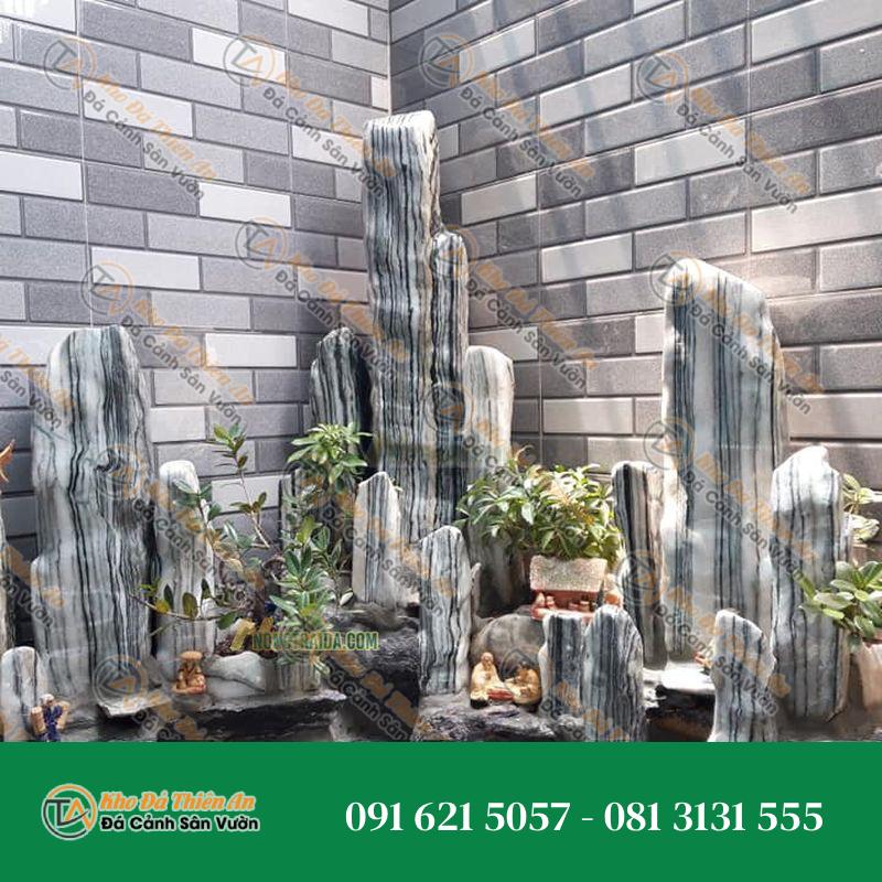 Hòn Non Bộ Trong Nhà Đá Tuyết Sơn 1.02M