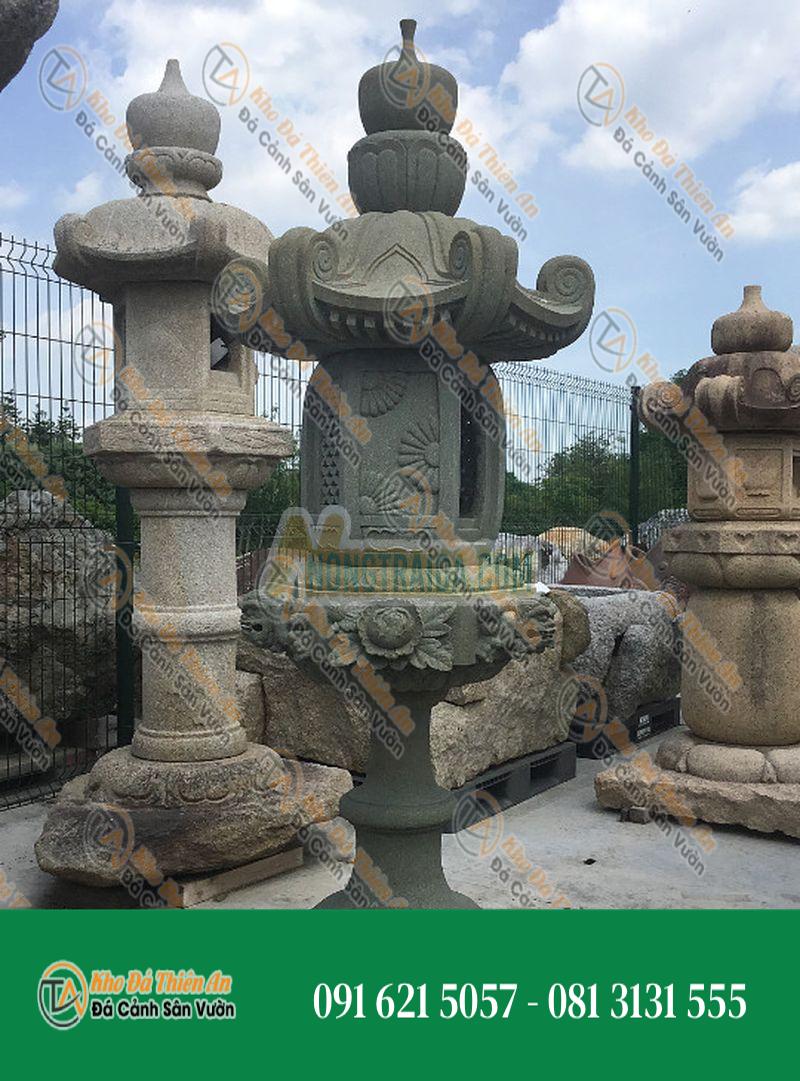 Juraku Gata Ishidoro, Đèn đá Nhật Bản