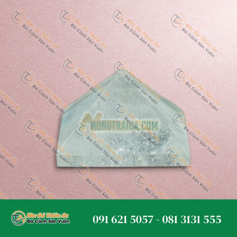 Kim tự tháp thạch anh trắng 4cm 80gr