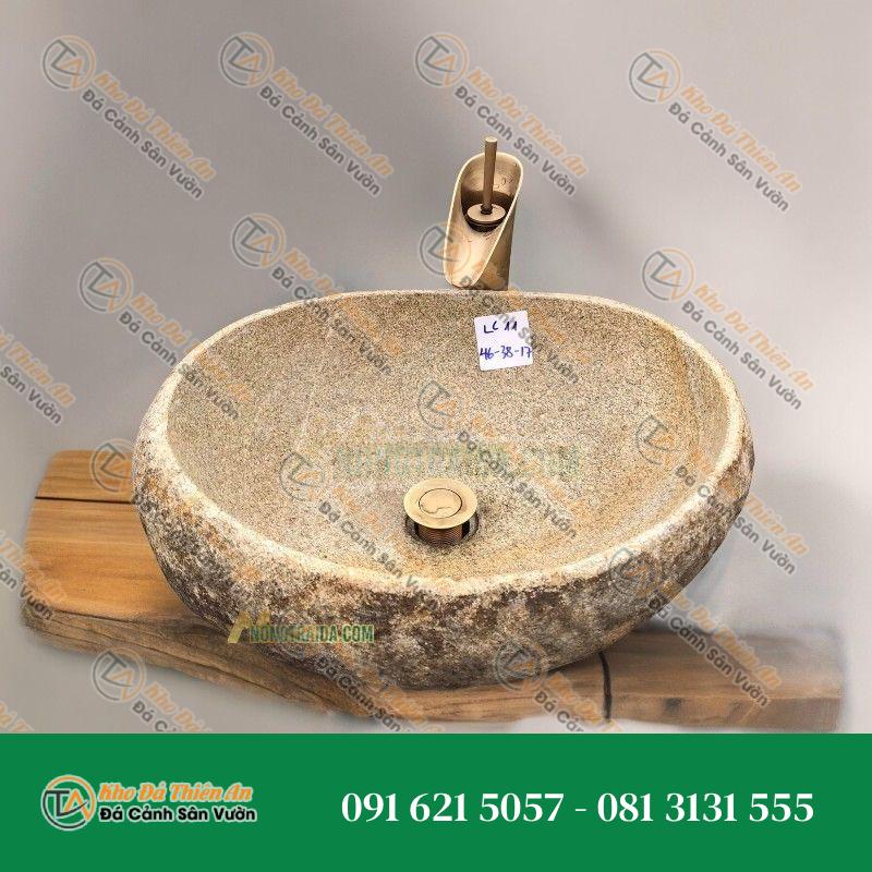 Lavabo đá cuội vàng