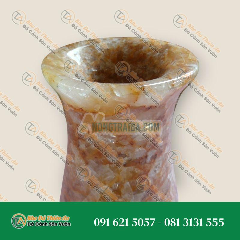 Lọ hoa, kích thước cao 20cm, rộng 10cm