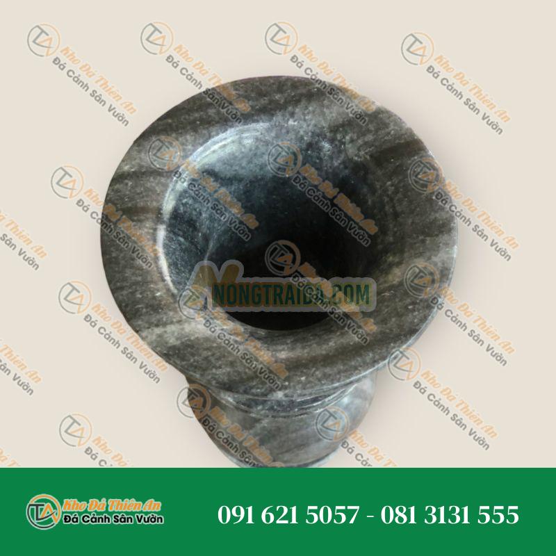 Lục bình, bình bông, lọ cắm hoa đặt bàn thờ đá cẩm thạch vân đen