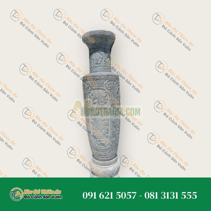 Lục bình đá đen, chạm sen, cao 120cm