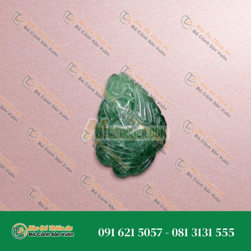 Mặt Hồ ly chúa dâu tây xanh