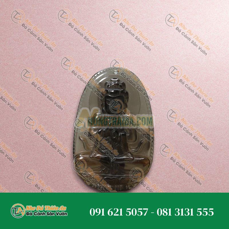 Mặt Phật bản mệnh tuổi Dậu đá thạch anh khói 50x32mm