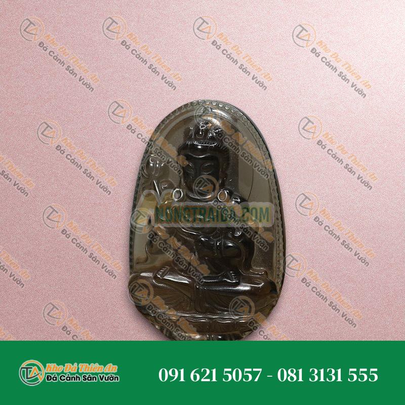 Mặt Phật bản mệnh tuổi Ngọ đá thạch anh khói 50x32mm