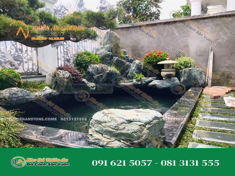 Mẫu Hồ Cá Koi Thác Nước Đá Xanh Nhật Bản