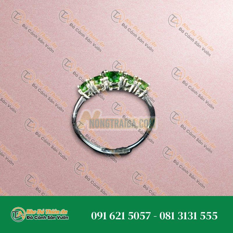 Nhẫn đá Diospite 3x4mm bạc 925