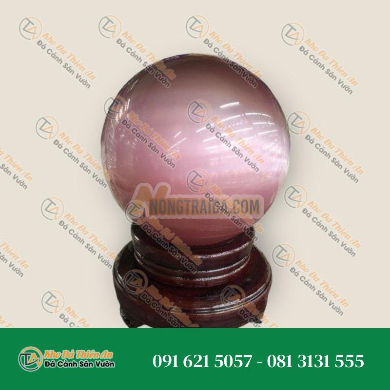 Quả cầu phong thủy đá mắt mèo hồng – Đường kính 9,5cm