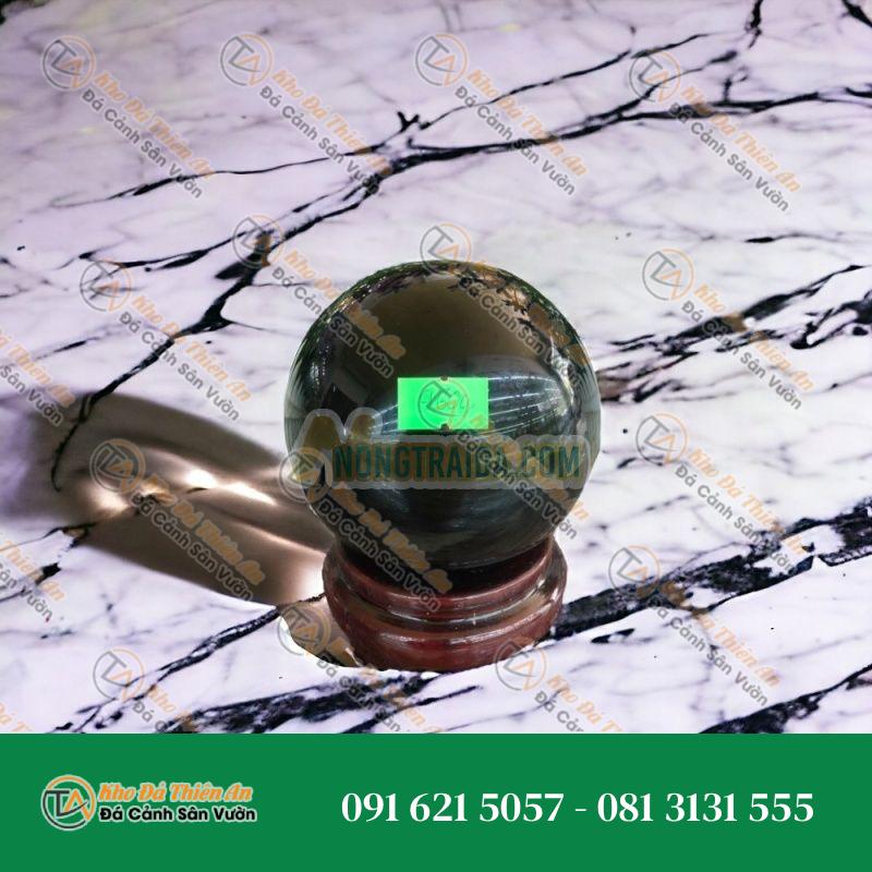 Quả cầu phong thủy đá thạch anh đen – Đường kính 9cm