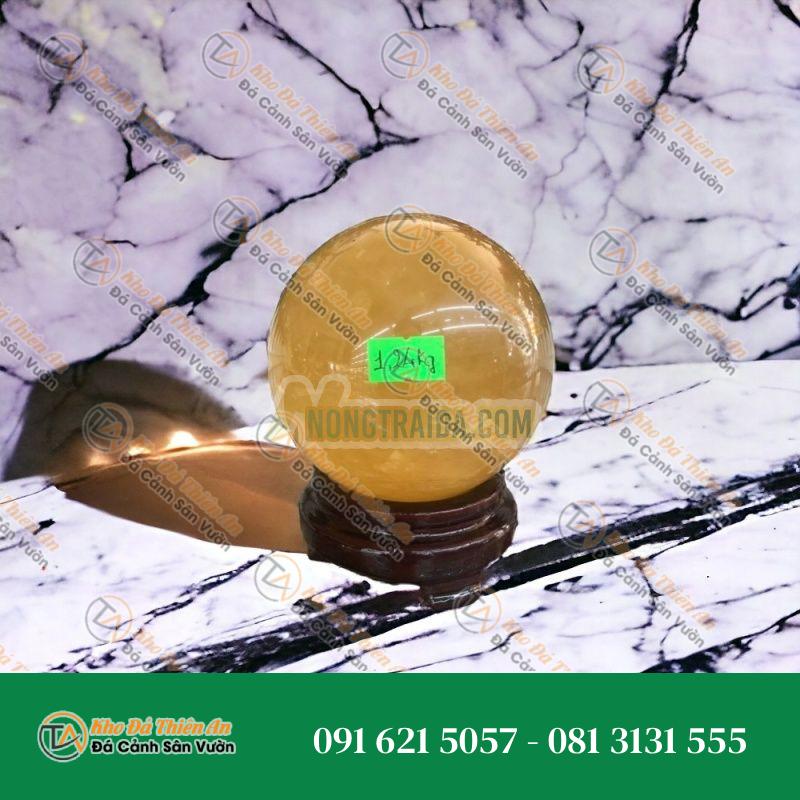 Quả cầu phong thủy đá thạch anh vàng – Đường kính 9,5cm