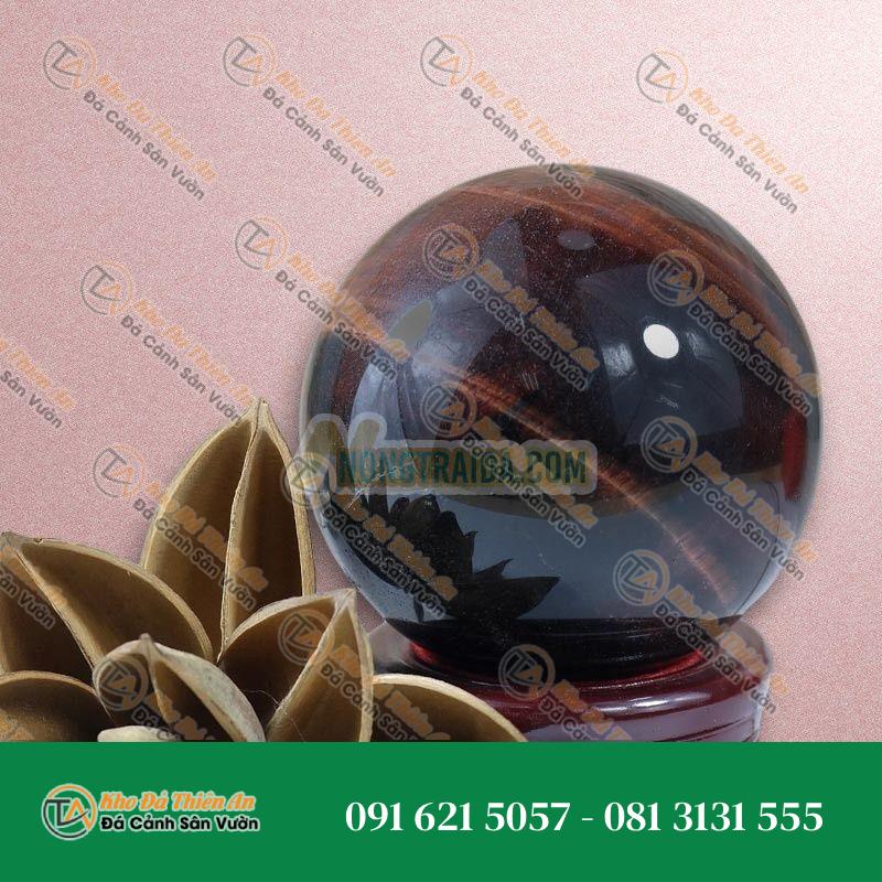 Quả cầu phong thuỷ mắt hổ nâu đỏ 8cm 670gr