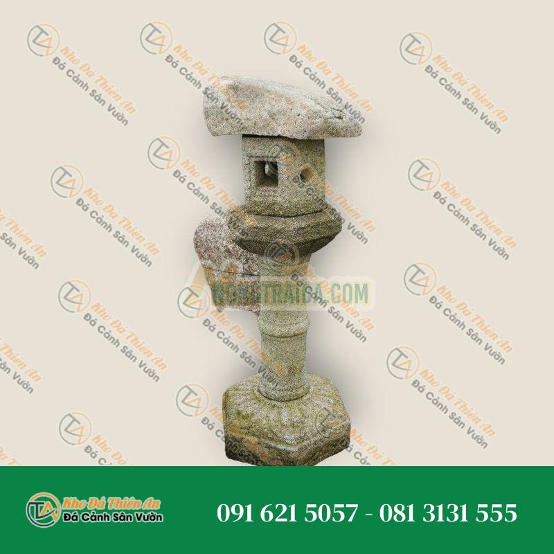 Shizenkasa Ishidoro, Đèn đá Nhật Bản