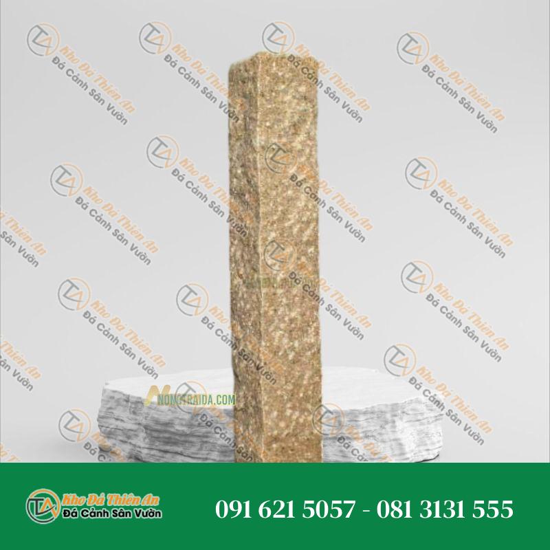 Trụ đá hàng rào đá vàng granite chẻ tay 110cm
