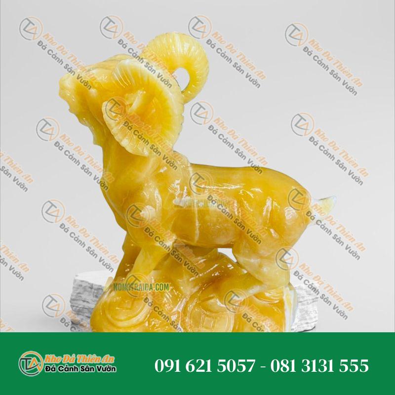 Tượng Mùi Đá Vàng Onyx – Phong Thủy 12 Con Giáp