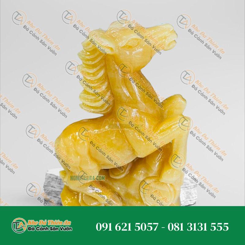 Tượng 12 Con Giáp (Ngọ) Đá Vàng Onyx – Phong Thủy Mang Tài Lộc