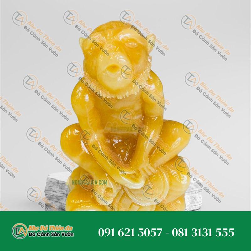 Tượng Con Giáp Thân Đá Vàng Onyx – Biểu Tượng Phong Thủy May Mắn
