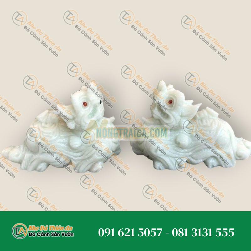 Cặp Tỳ Hưu Cẩn Mắt Đỏ – Đá Cẩm Thạch Trắng Xanh – Chiêu Tài Lộc – 20cm
