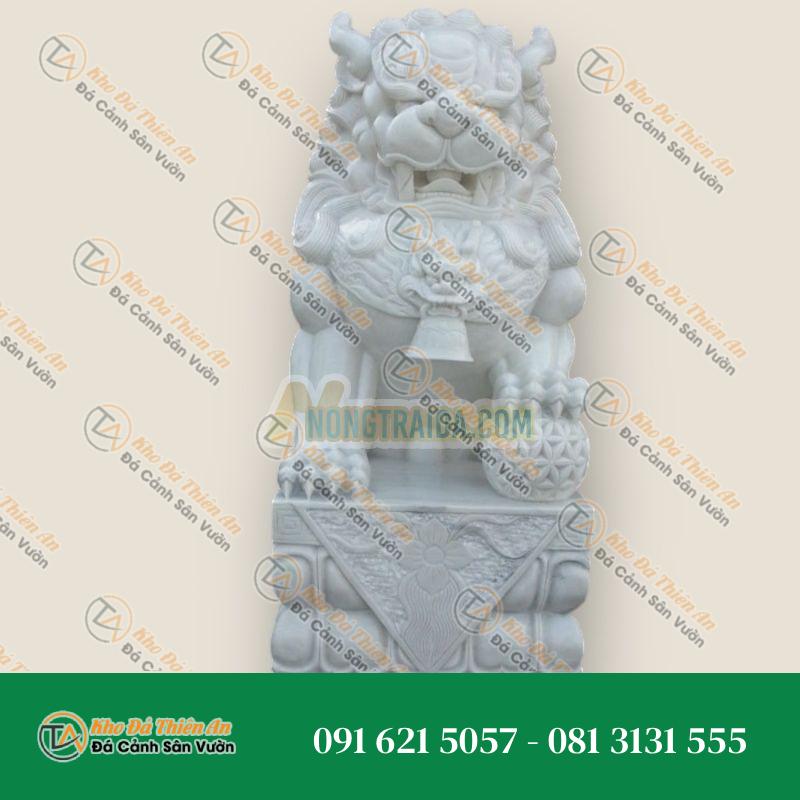 Tượng Sư Tử Ngồi Đá Granite Nhẹ Cao 200cm – Uy Nghi & Phong Thủy