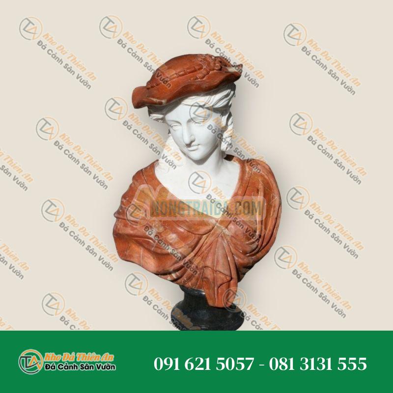 Tượng Bán Thân Phụ Nữ Đội Mũ Đá Cẩm Thạch Carrara & Triana | Kích Thước 62x45cm