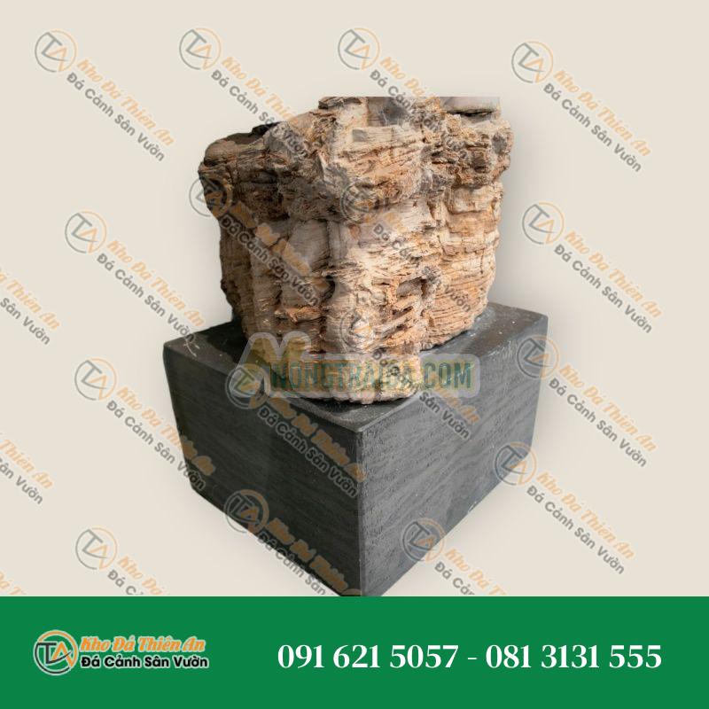 Tượng Bán Thân Phụ Nữ Trừu Tượng Những Năm 1990 – Khắc Tay Bằng Đá Cẩm Thạch Trên Đế Đen