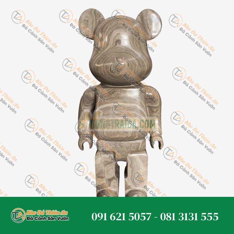 Tượng Bearbrick Đá Cẩm Thạch Vân Gỗ – Cao 1m – Kiểu Dáng Sang Trọng, Độc Đáo | Khodathienan.com