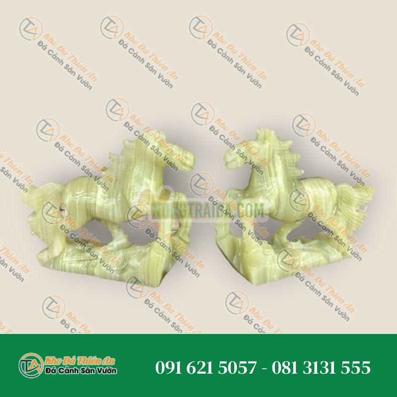 Cặp Tượng Ngựa Phi Lướt Đại Phong Thủy Đá Onyx – Rước Công Danh & Tài Lộc