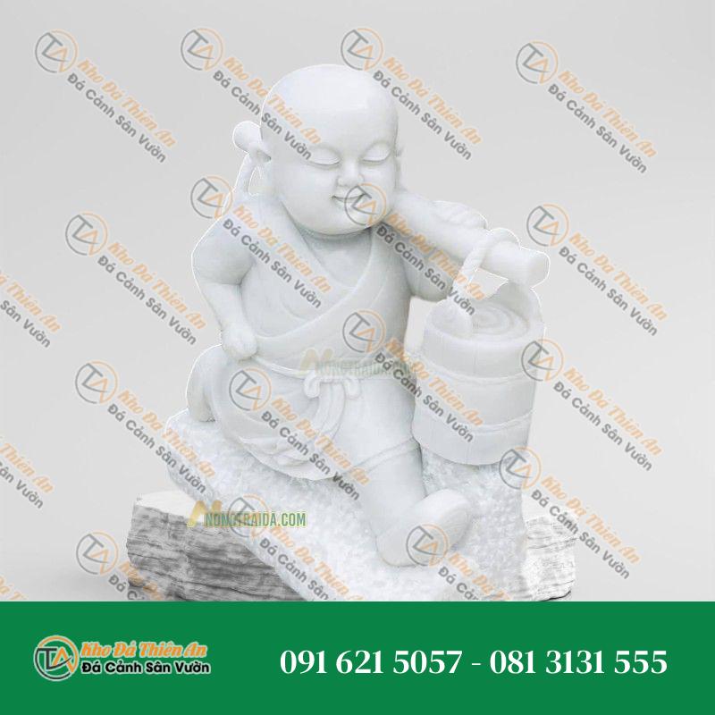 Tượng Chú Tiểu Gánh Nước – Đá – 54cm – Khodathienan.com