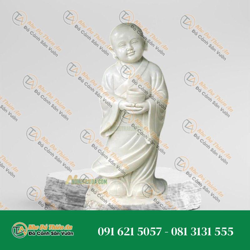 Tượng Chú Tiểu Bằng Đá Ôm Bát Khất Thực | Kích Thước 54cm, Ý Nghĩa Tâm Linh