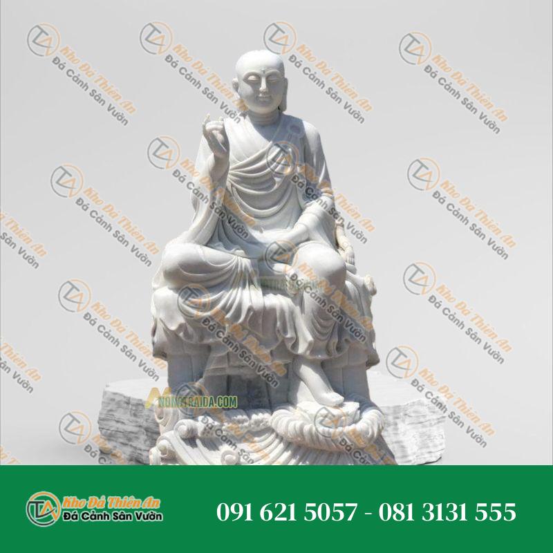 Tượng Mục Kiền Liên Ngồi Đá Non Nước 198cm – Kiểu Dáng Độc Đáo – Khodathienan.com