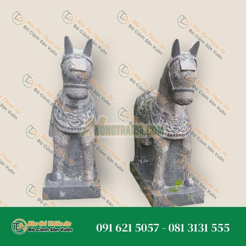 Tượng Ngựa Đá Cổ Đen 1m – Biểu Tượng Uy Nghi & Sức Mạnh